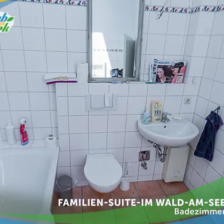 Familien-suite-im-wald-am-see